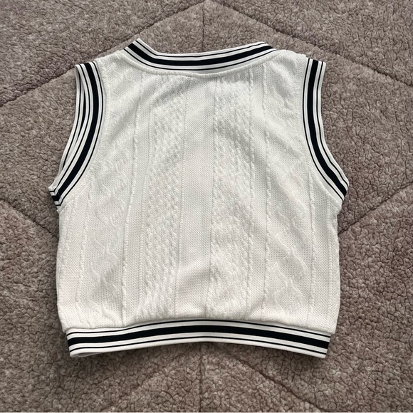 Shein Varsity Striped Cropped Sweater Vest - Picture 4 of 5